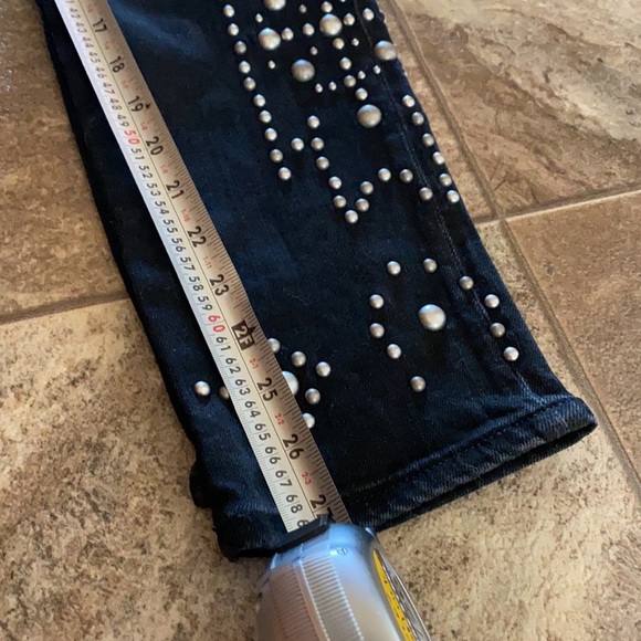 34. The Callen High Rise Polo Jeans - Picture 13 of 13